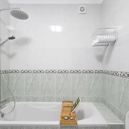 3br Wonder By Lovelystay Appartement *