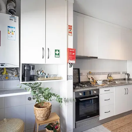 Apartment 3br Wonder By Lovelystay Braga
